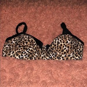 NWOT Ava & Viv Bikini Top